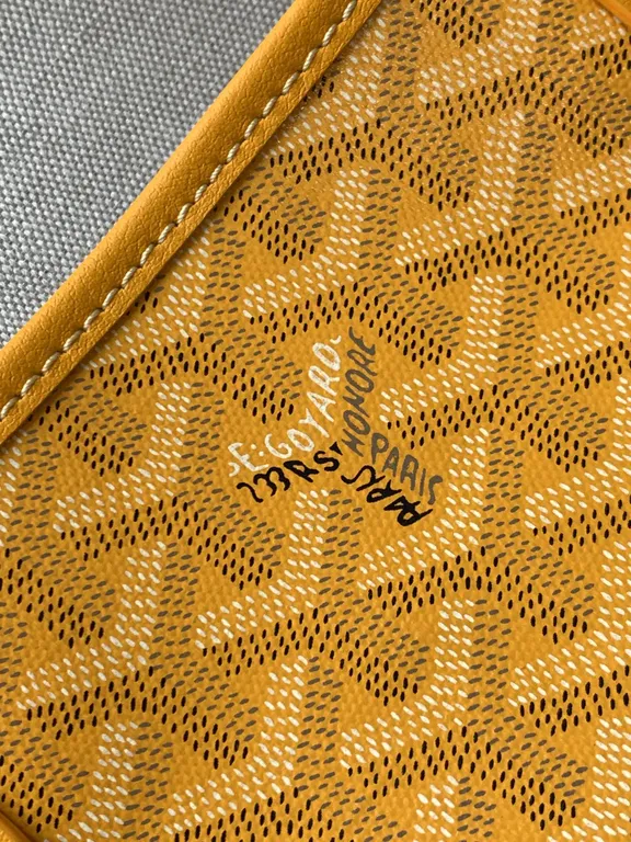 Goyard Bag 